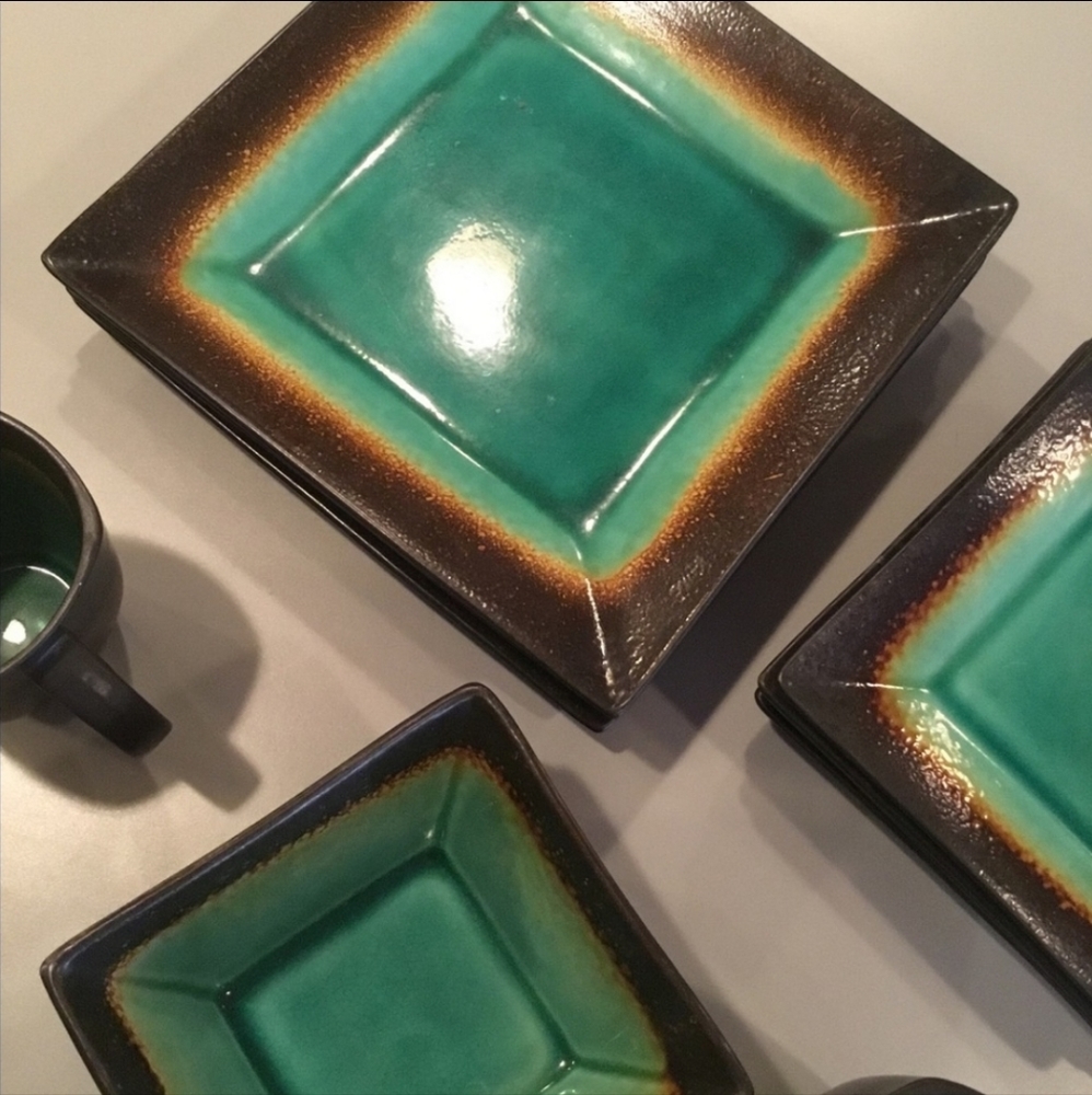 Better Homes & Gardens Jade Dishware